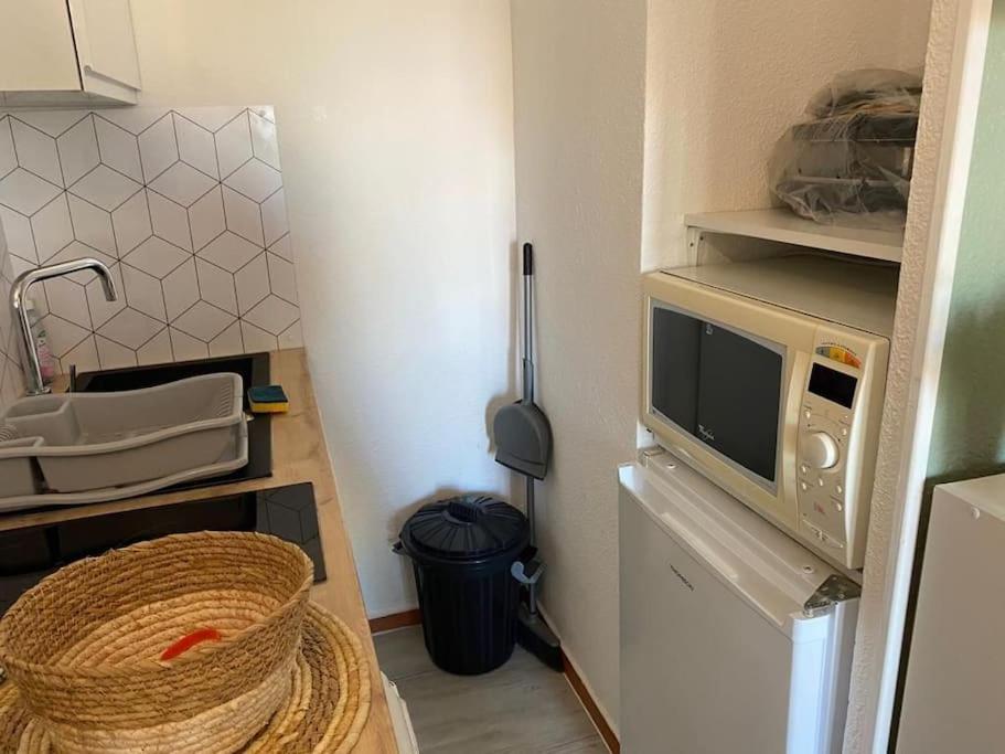 Superbe Studio Renove Avec Piscine Et Vue Marina Le Barcares Bagian luar foto