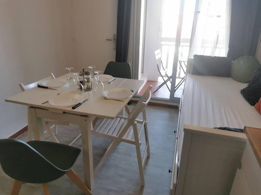 Superbe Studio Renove Avec Piscine Et Vue Marina Le Barcares Bagian luar foto