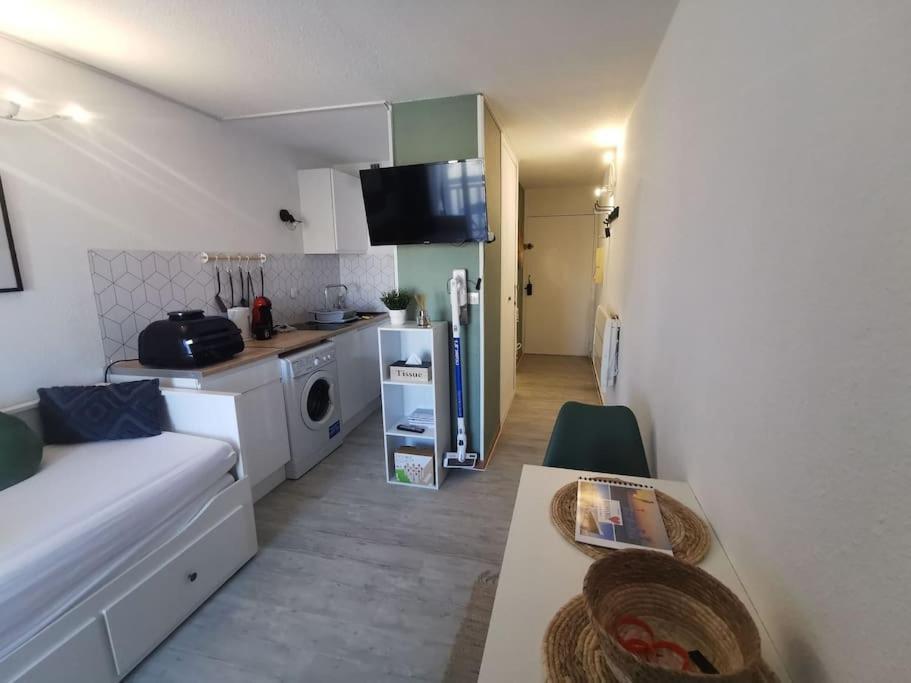 Superbe Studio Renove Avec Piscine Et Vue Marina Le Barcares Bagian luar foto
